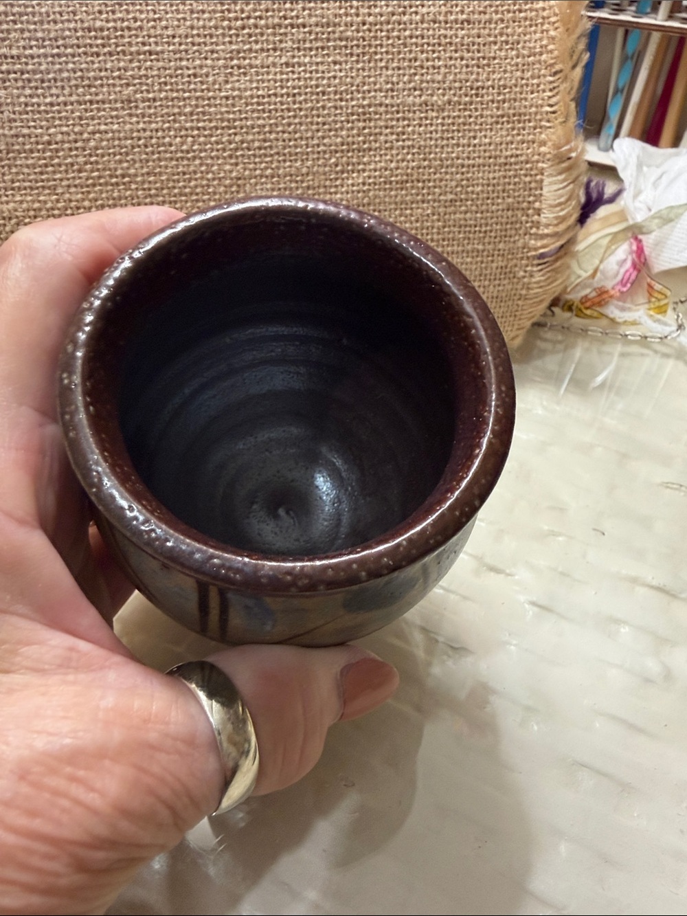Signed Eldreth redware pottery hand painted - Picture 2 of 7